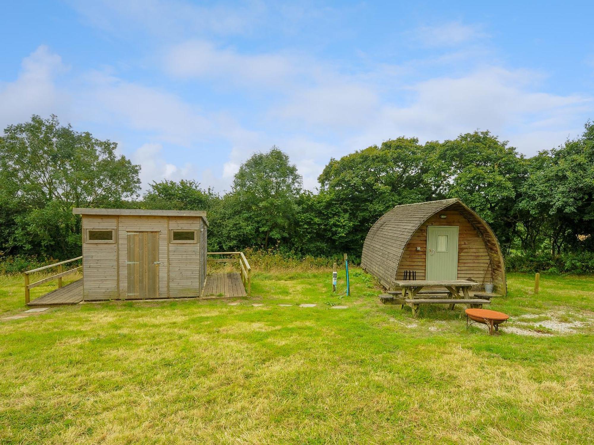 Mole Hole Penbugle Organic Farm Villa Liskeard Exterior photo